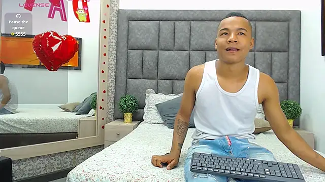 LiamsyAllison online show from 02-25-25, 02:54