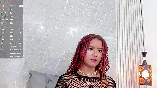 Snapshot of Sophiee_Velvet chatting on 03-07-25, 02:34 Sophiee Velvet online show from 03-07-25, 02:34