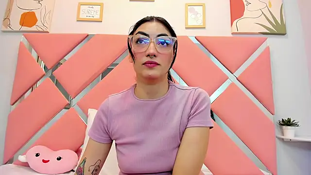 Snapshot of ThailyCherry chatting on 03-20-25, 07:46 ThailyCherry online show from 03-20-25, 07:46