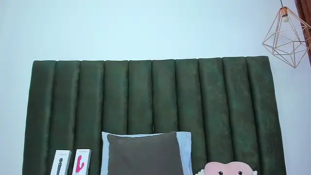 Snapshot of ThailyCherry chatting on 10-01-25, 07:09 ThailyCherry online show from 10-01-25, 07:09