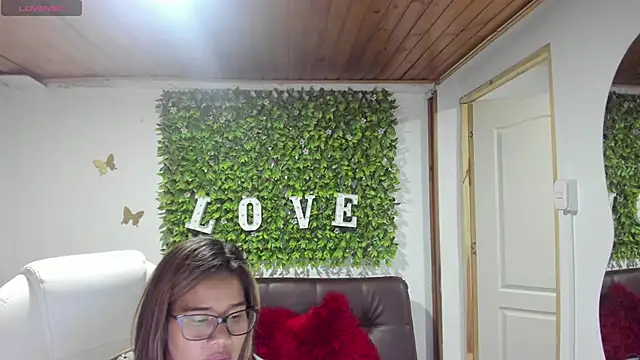 Enma  clark online show from 02-03-25, 07:31