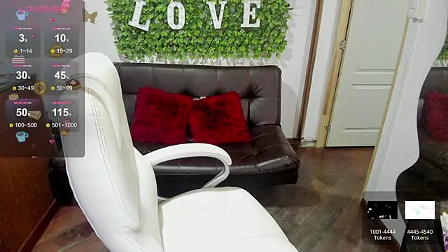 Enma  clark online show from 03-11-25, 07:47