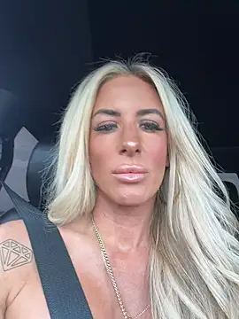 blondiluvsanal online show from 07-05-26, 07:32