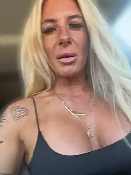blondiluvsanal online show from 07-22-26, 04:54
