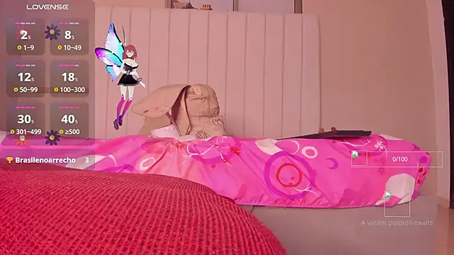 Snapshot of julieta_flower chatting on 11-29-25, 03:26 julieta flower online show from 11-29-25, 03:26