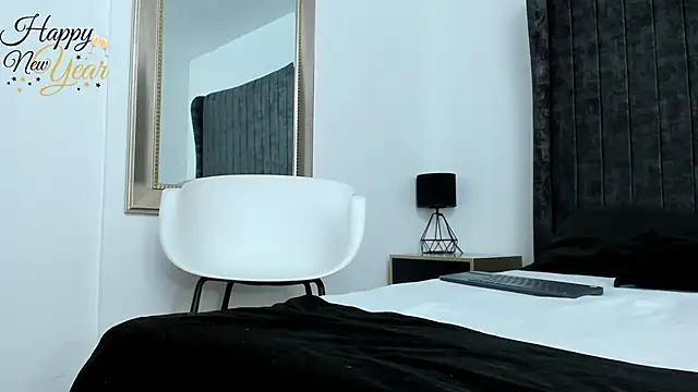 Lady Godss online show from 12-31-24, 03:23