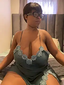 Snapshot of Saggy_areola95 chatting on 05-13-26, 09:39 Saggy areola95 online show from 05-13-26, 09:39