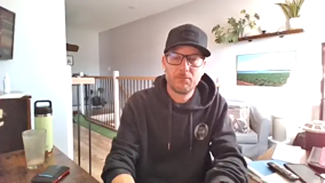 Snapshot of Bigdicktrav902 chatting on 03-10-26, 01:05 Bigdicktrav902 online show from 03-10-26, 01:05