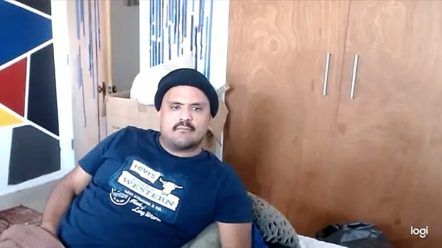 ShaggyList15 online show from 02-03-26, 09:53