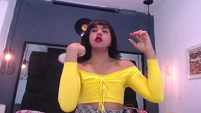 AndreaGil  online show from 02-24-26, 06:39