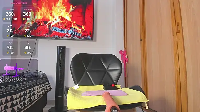 lily evil online show from 04-29-26, 05:41