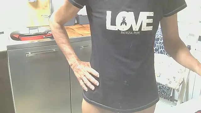 Snapshot of couplemilf2 chatting on 05-17-26, 06:59 couplemilf2 online show from 05-17-26, 06:59