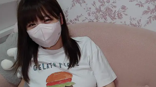Snapshot of mei_hosina chatting on 10-11-25, 03:32 mei hosina online show from 10-11-25, 03:32