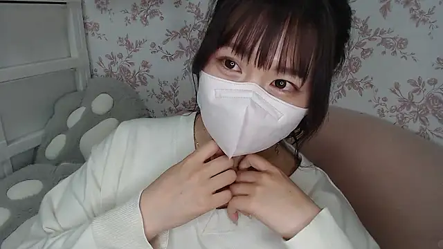 mei hosina online show from 04-29-26, 03:49