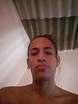 AlexaWarner online show from 11-20-25, 04:07