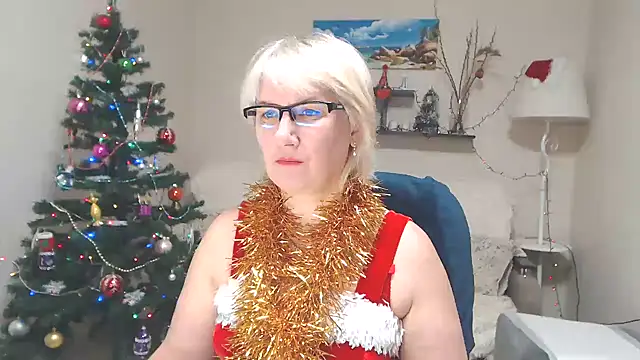 Snapshot of FleurMays chatting on 12-26-24, 05:15 FleurMays online show from 12-26-24, 05:15