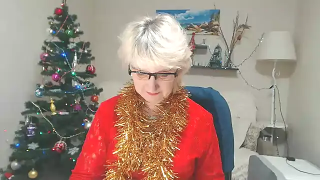Snapshot of FleurMays chatting on 01-04-25, 04:44 FleurMays online show from 01-04-25, 04:44