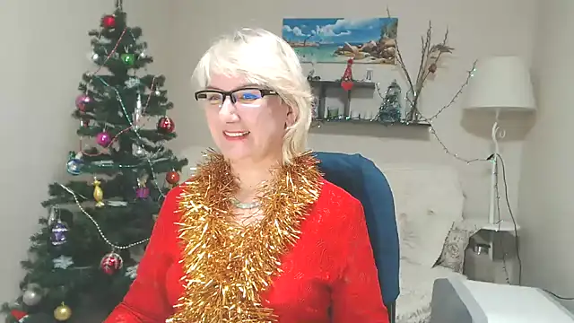 Snapshot of FleurMays chatting on 01-04-25, 11:11 FleurMays online show from 01-04-25, 11:11