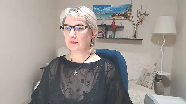Snapshot of FleurMays chatting on 01-31-25, 02:26 FleurMays online show from 01-31-25, 02:26