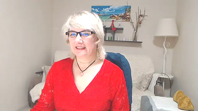 Snapshot of FleurMays chatting on 03-15-25, 03:07 FleurMays online show from 03-15-25, 03:07