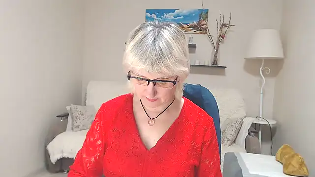 Snapshot of FleurMays chatting on 03-15-25, 01:51 FleurMays online show from 03-15-25, 01:51