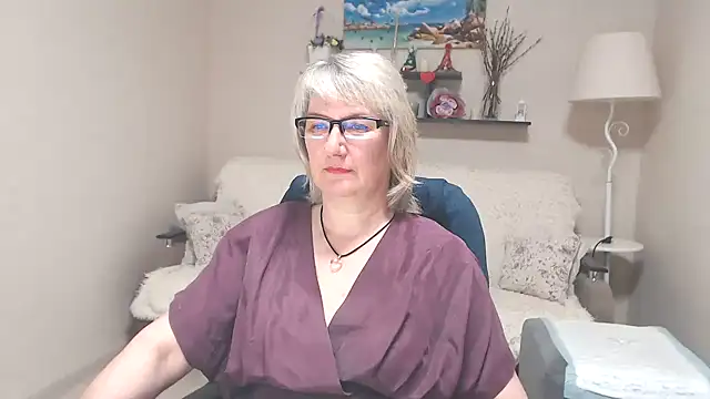 FleurMays online show from 06-06-26, 04:50