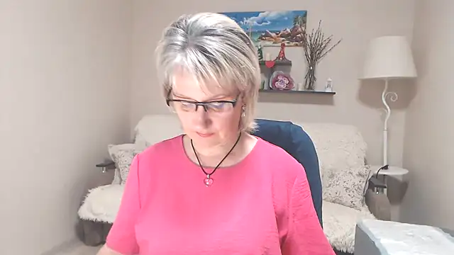FleurMays online show from 06-14-26, 06:04