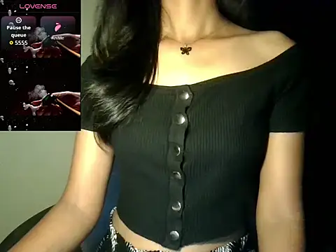 Snapshot of glowybekwa chatting on 03-04-26, 06:36 glowybekwa online show from 03-04-26, 06:36