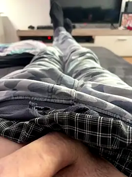 Ben291113 online show from 09-15-25, 02:17