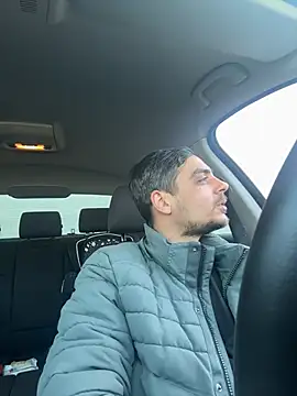 Snapshot of DumyXXX06 chatting on 03-01-26, 11:01 DumyXXX06 online show from 03-01-26, 11:01