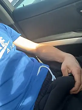 Snapshot of DumyXXX06 chatting on 03-06-26, 12:01 DumyXXX06 online show from 03-06-26, 12:01