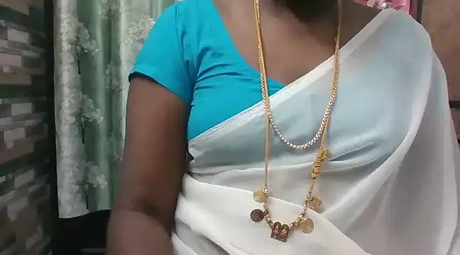 Hot akshara online show from 12-08-24, 06:11