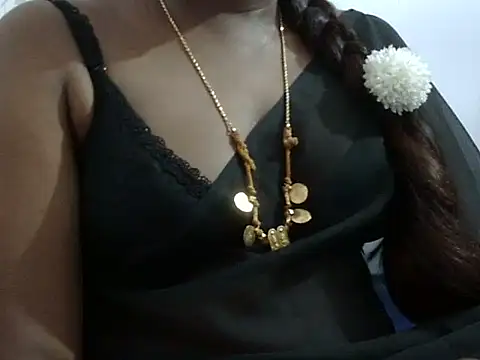 Hot akshara online show from 10-04-25, 06:17