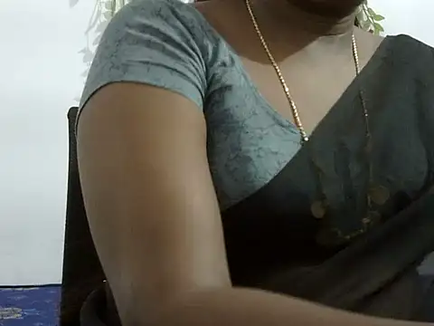 Hot akshara online show from 10-05-25, 01:09