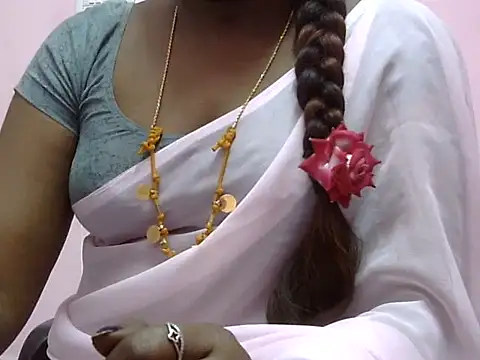 Snapshot of Hot_akshara chatting on 02-03-26, 05:40 Hot akshara online show from 02-03-26, 05:40