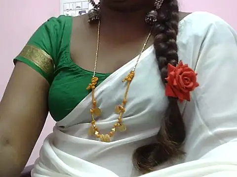 Snapshot of Hot_akshara chatting on 03-01-26, 05:37 Hot akshara online show from 03-01-26, 05:37