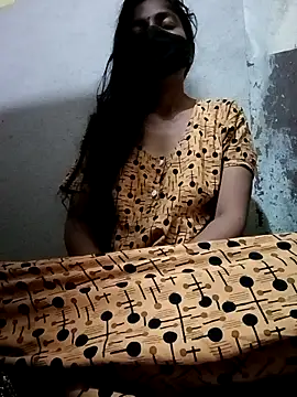 Snapshot of Gautami-telugu chatting on 02-06-25, 11:37 Gautami-telugu online show from 02-06-25, 11:37