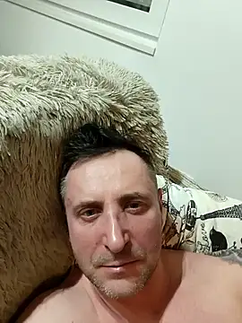 Snapshot of KolegaNudziarz chatting on 02-22-26, 05:33 KolegaNudziarz online show from 02-22-26, 05:33