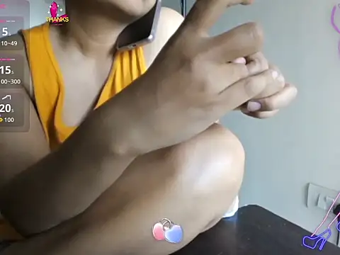 Snapshot of MakeMeCumAhh chatting on 02-11-26, 07:13 MakeMeCumAhh online show from 02-11-26, 07:13