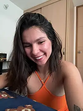 Snapshot of SofiaG_ chatting on 02-11-25, 02:13 SofiaG online show from 02-11-25, 02:13