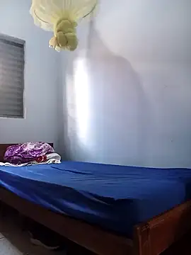 Snapshot of lele9457 chatting on 03-05-25, 05:18 lele9457 online show from 03-05-25, 05:18