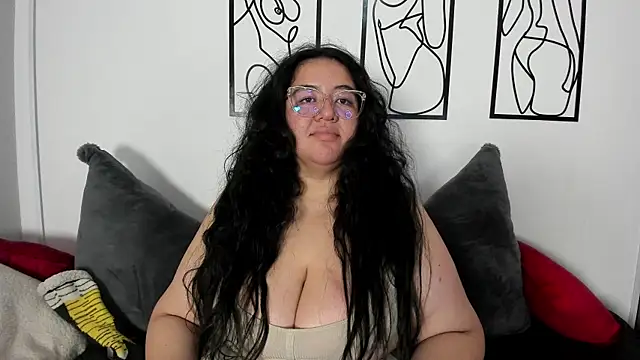 RubyPirsso18 online show from 04-23-26, 09:50