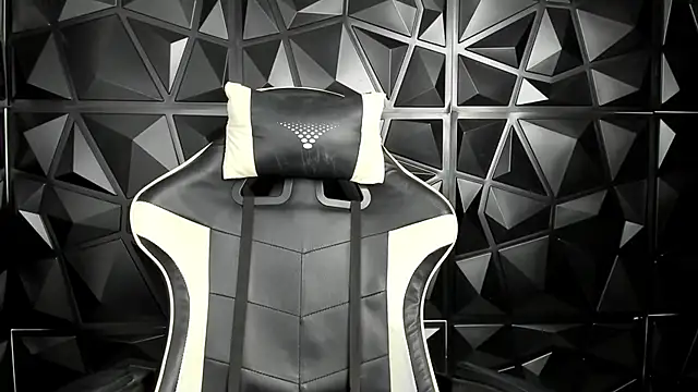 HelueHorny13 online show from 03-02-25, 01:47