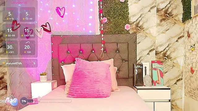 Snapshot of ebony_544 chatting on 09-20-25, 07:59 ebony 544 online show from 09-20-25, 07:59