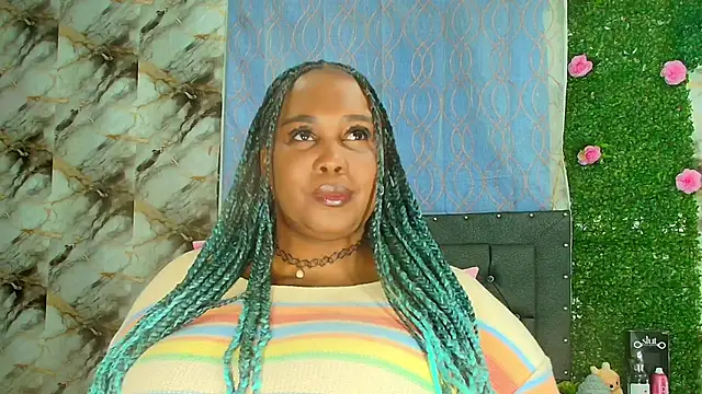 Snapshot of ebony_544 chatting on 11-22-25, 06:12 ebony 544 online show from 11-22-25, 06:12