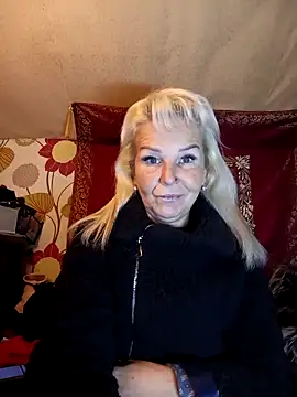 Snapshot of CassandraSandra44 chatting on 12-16-25, 07:13 CassandraSandra44 online show from 12-16-25, 07:13