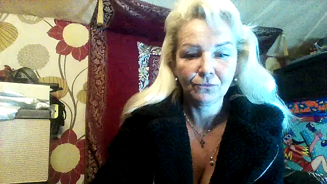 Snapshot of CassandraSandra44 chatting on 02-15-26, 06:32 CassandraSandra44 online show from 02-15-26, 06:32