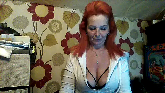 Snapshot of CassandraSandra44 chatting on 03-04-26, 05:52 CassandraSandra44 online show from 03-04-26, 05:52