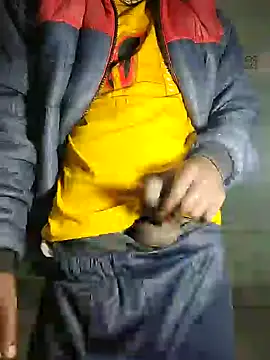 Snapshot of Hunter_boy9 chatting on 01-03-25, 11:44 Hunter boy9 online show from 01-03-25, 11:44