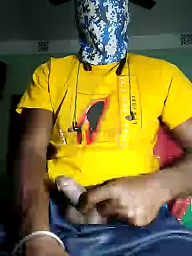 Snapshot of Hunter_boy9 chatting on 01-22-25, 03:51 Hunter boy9 online show from 01-22-25, 03:51